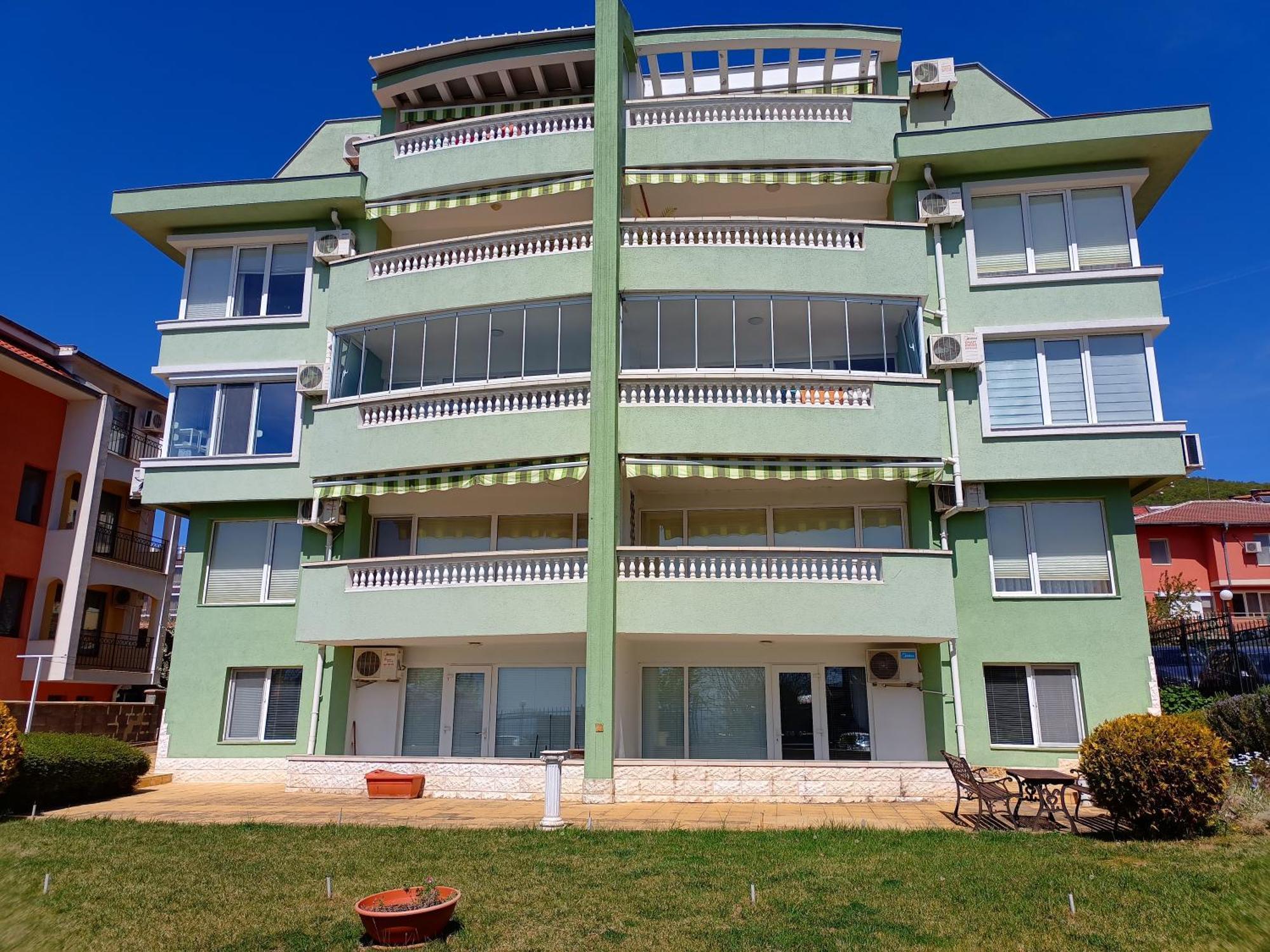 Dom-El Real Apartments 1 - Sveti Vlas Exteriör bild
